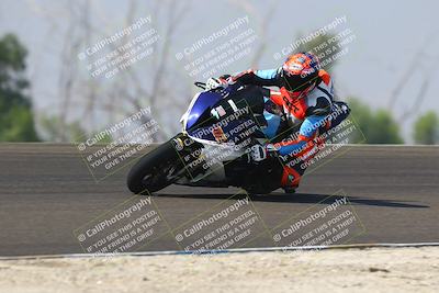 media/Sep-20-2025-TrackDaz (Sat) [[27f0cde673]]/A Group/11am (Turn 2)/